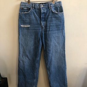 BDG Distressed Dad Jean Size 30